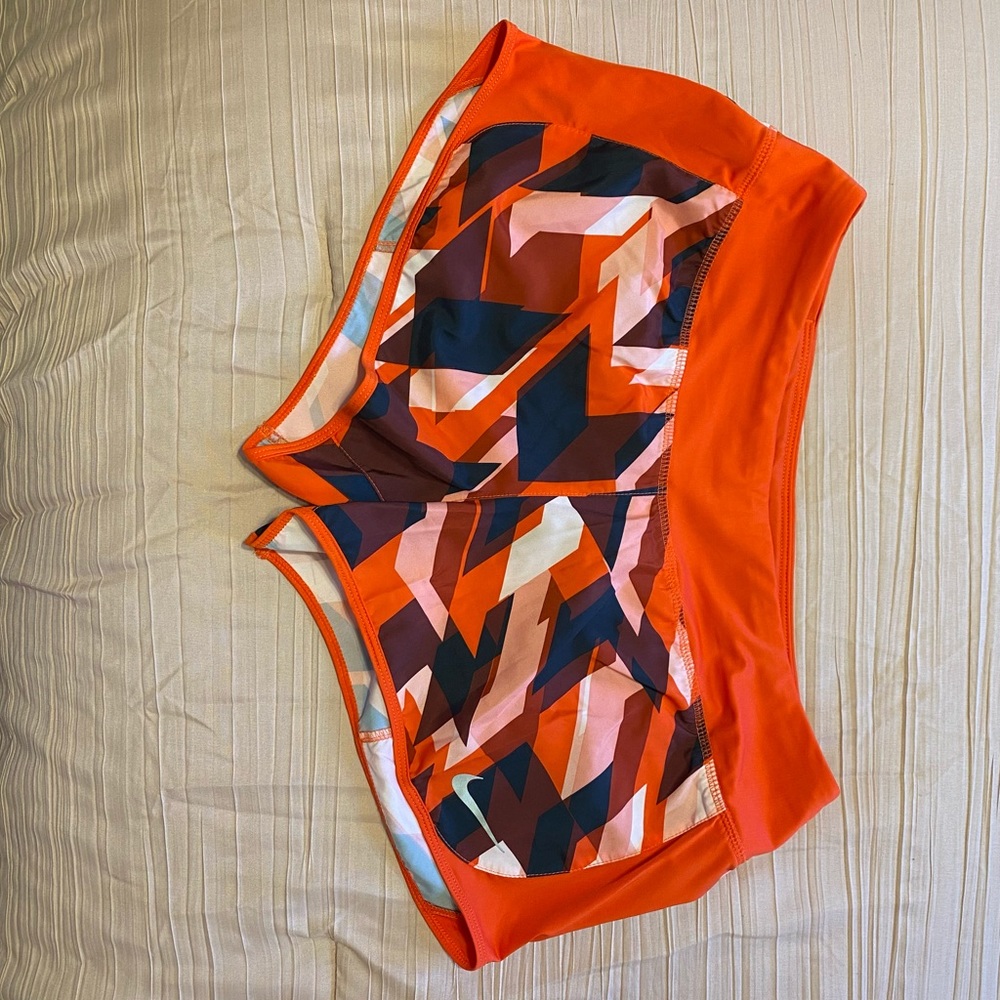 Nike Women’s running shorts Size L